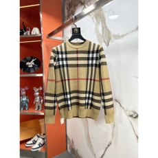 Burberry Sweaters